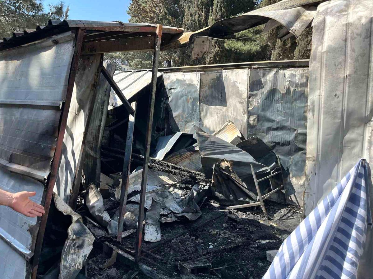 Konteynerde yakılarak öldürülen işçinin davasında ilk duruşma