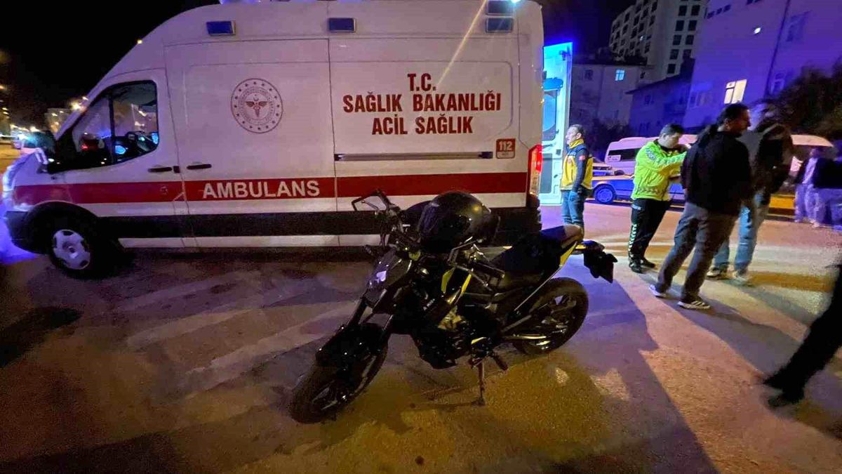 Karaman\'da Motosiklet Kazası: 2 Yaralı