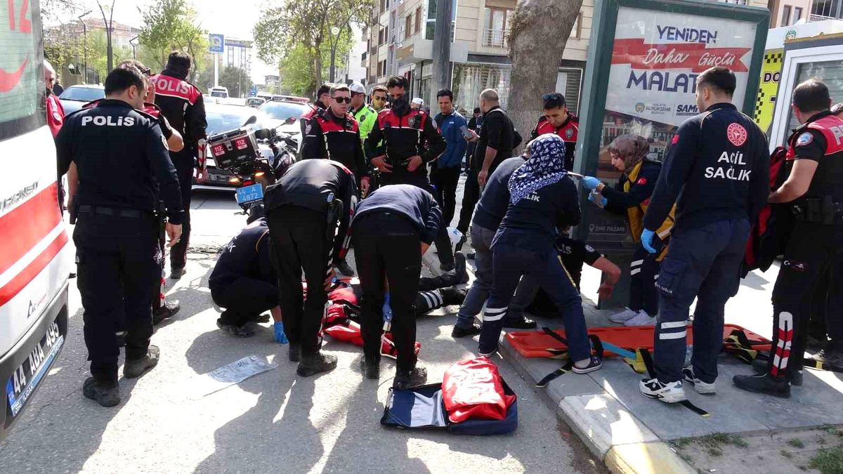 Malatya\'da Polis Ekipleri Kaza Geçirdi
