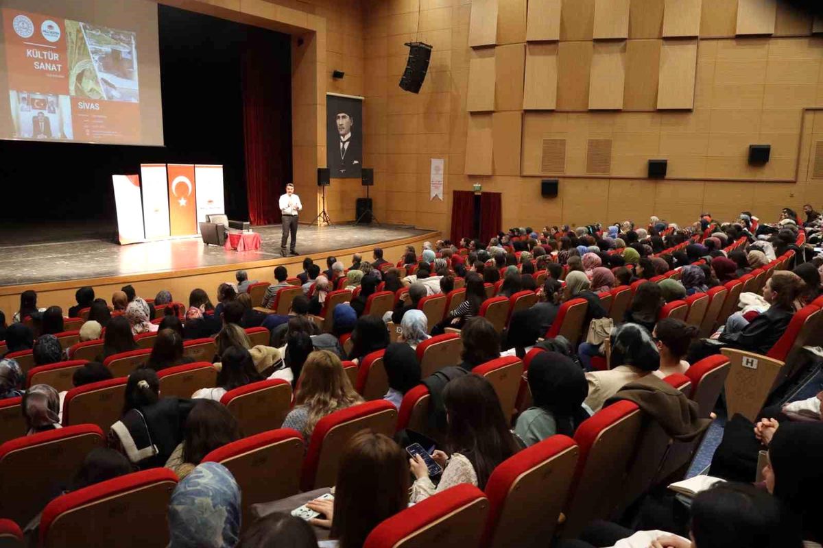 Aday Öğretmenler için Kültür ve Sanat Programı