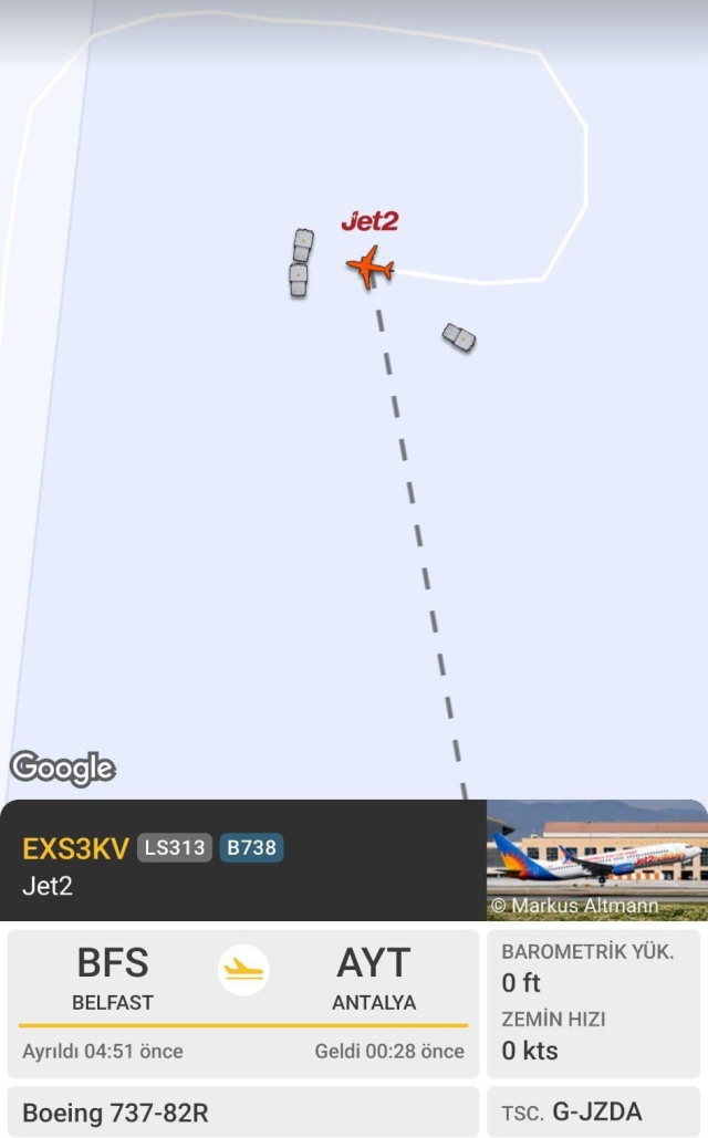 Pilot istifra etti, uçak Antalya Havalimanı'na acil iniş yaptı