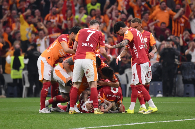 Şampiyonluk ateşini yaktılar! Galatasaray, Fenerbahçe'ye gol oldu yağdı