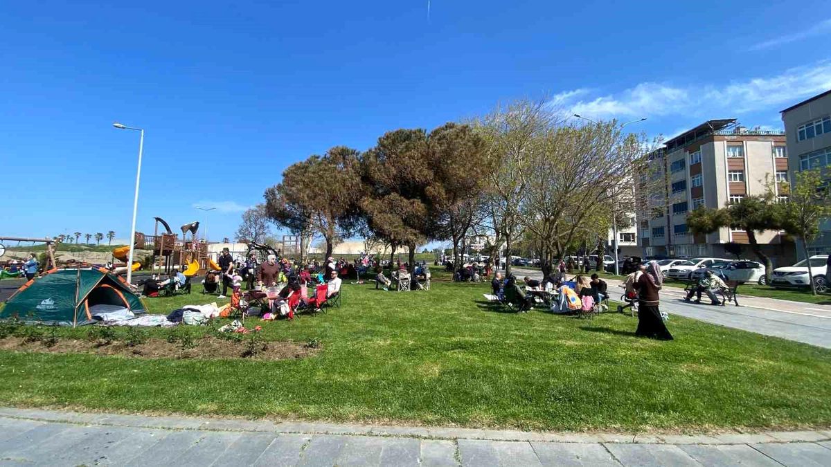 Samsun\'da Yazdan Kalma Günler