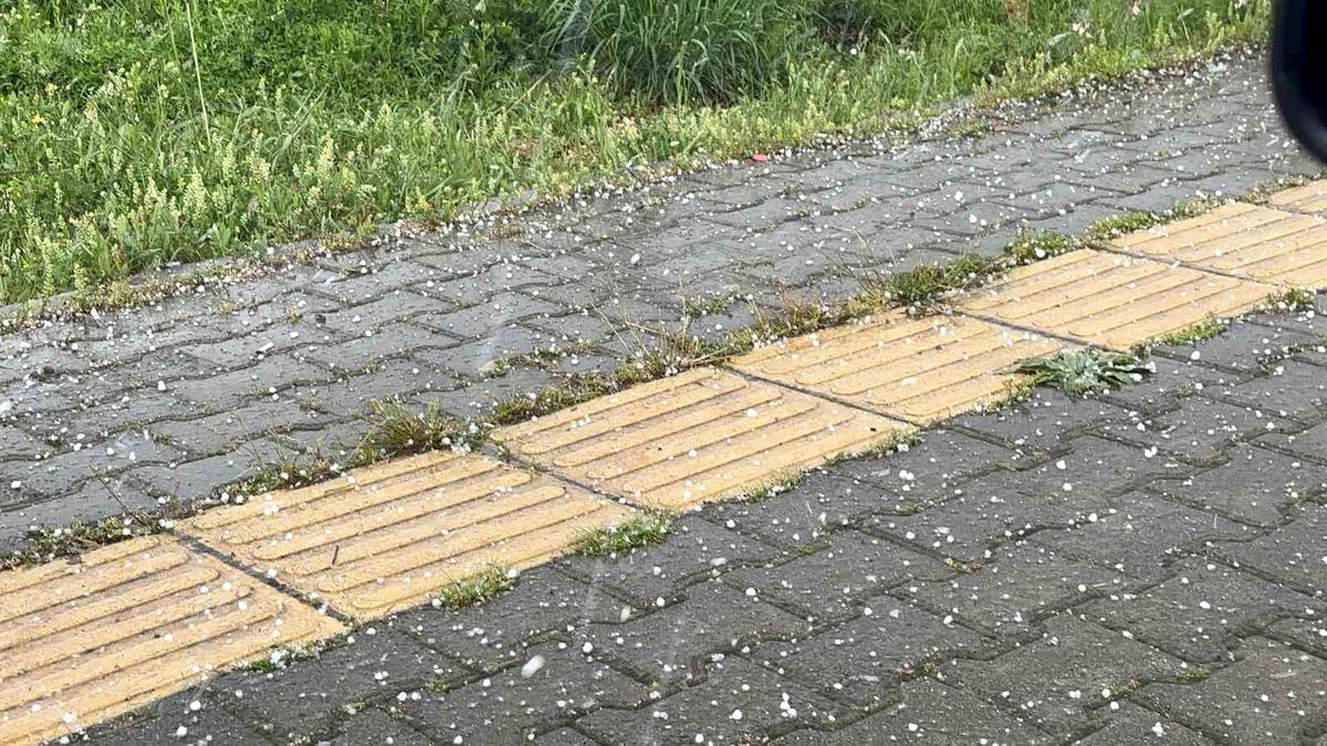 Tunceli\'de Sağanak ve Dolu Yağışı Yaşandı