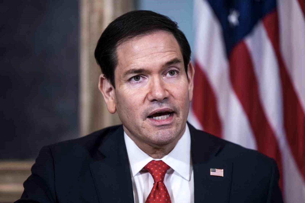 Rubio: İran\'a Baskı Artabilir