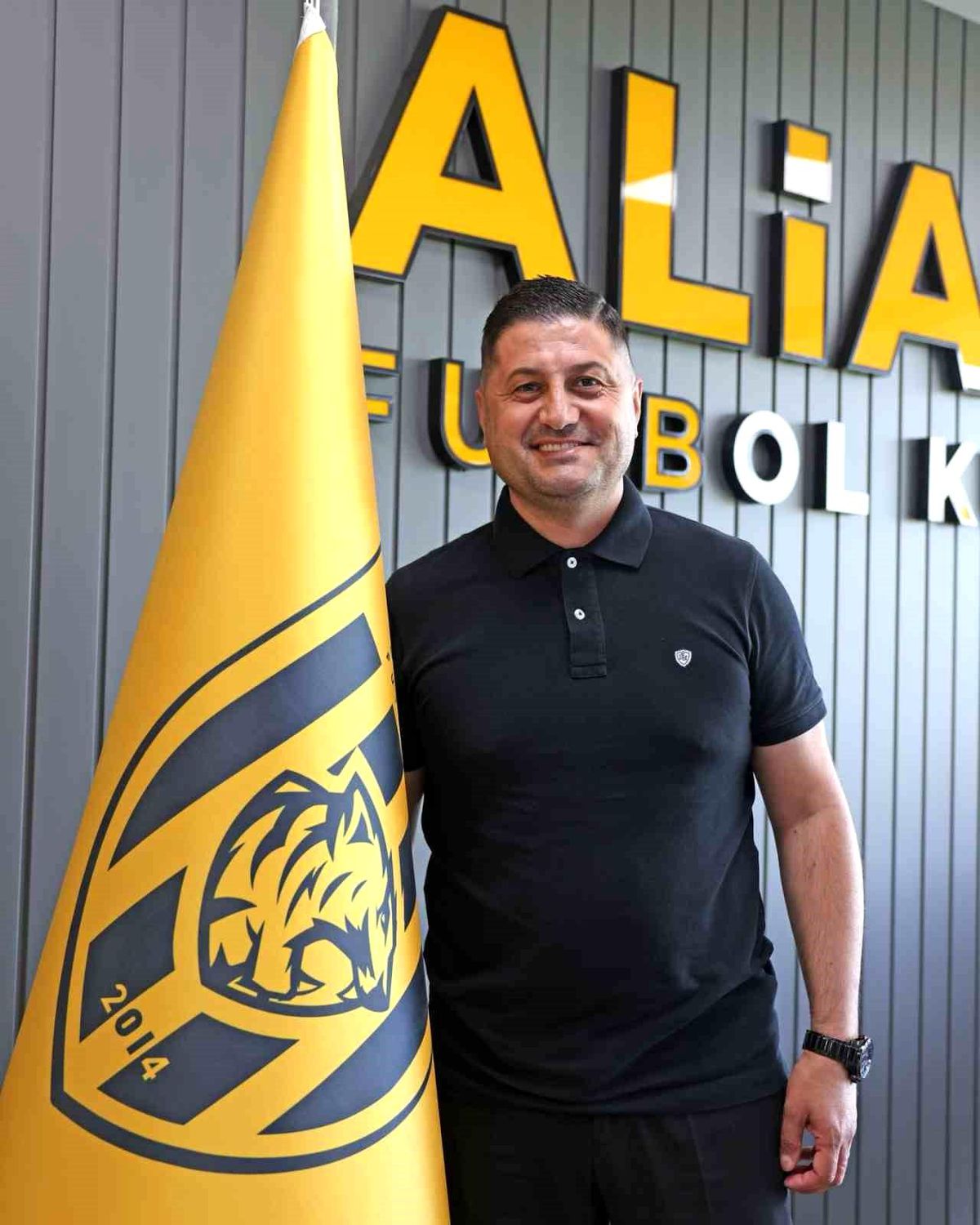 Aliağa FK\'da hoca değişikliği!