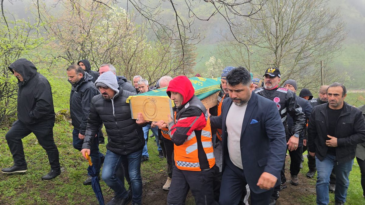 Motosiklet Kazası: Kulüp Başkanı Toprağa Verildi