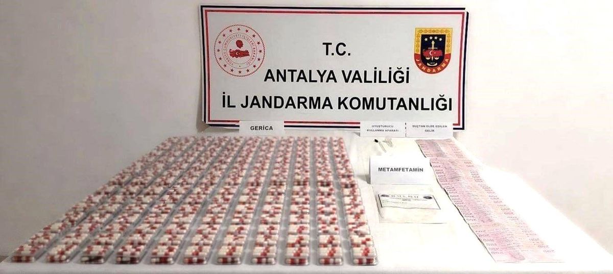 Antalya\'da Uyuşturucu Operasyonu
