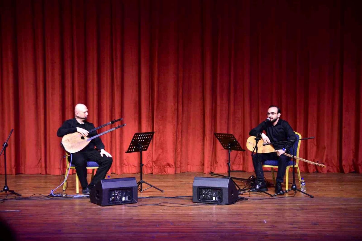 Atakum\'da "Ulusal Egemenlik Yolunda Türkülerimiz" konseri