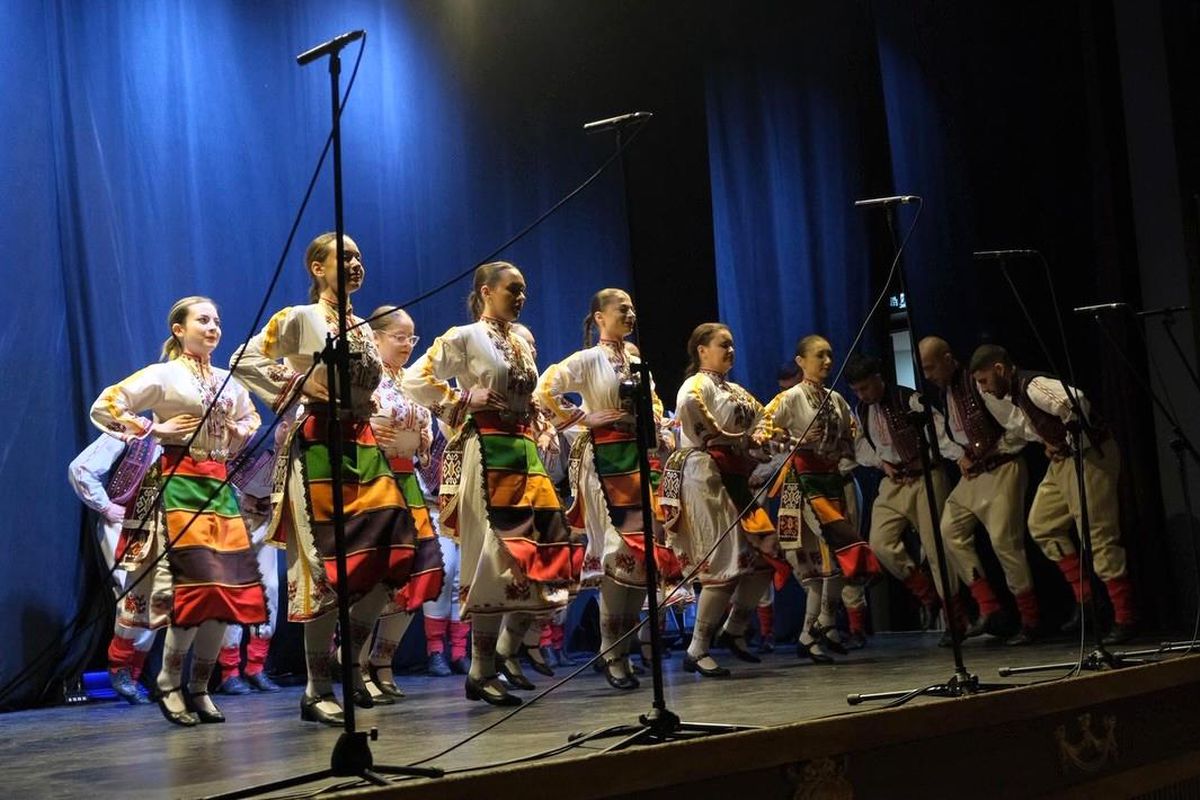 Ayvalık\'ta Uluslararası Sanat Buluşması