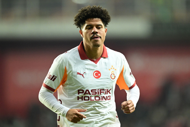 Conte'dan Galatasaraylı yıldıza kanca