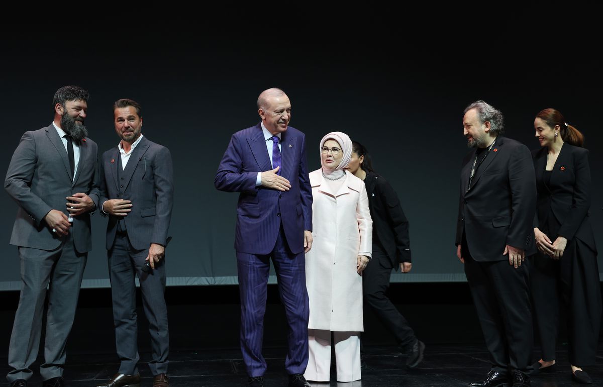 Cumhurbaşkanı Erdoğan \'Bir Adam Yaratmak\' filminin galasına katıldı