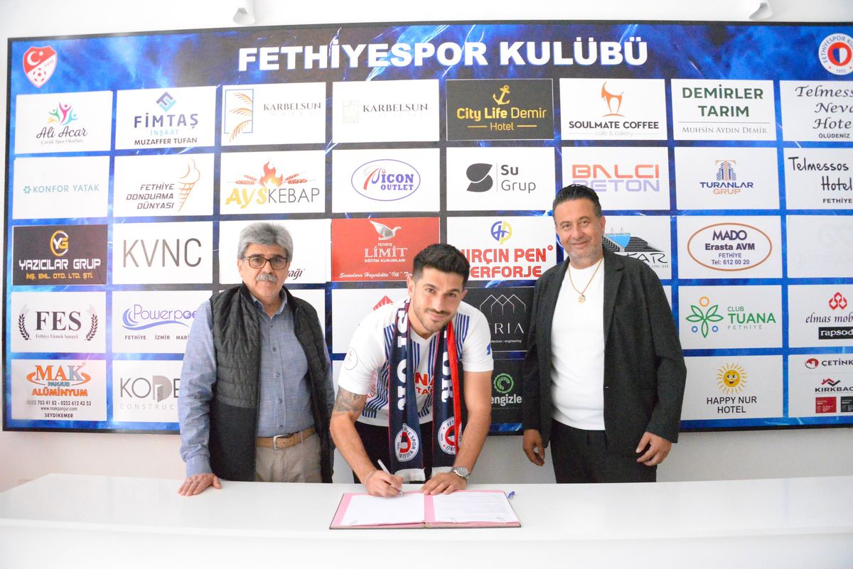Fethiyespor, Kaptan Akyüz ile Anlaştı