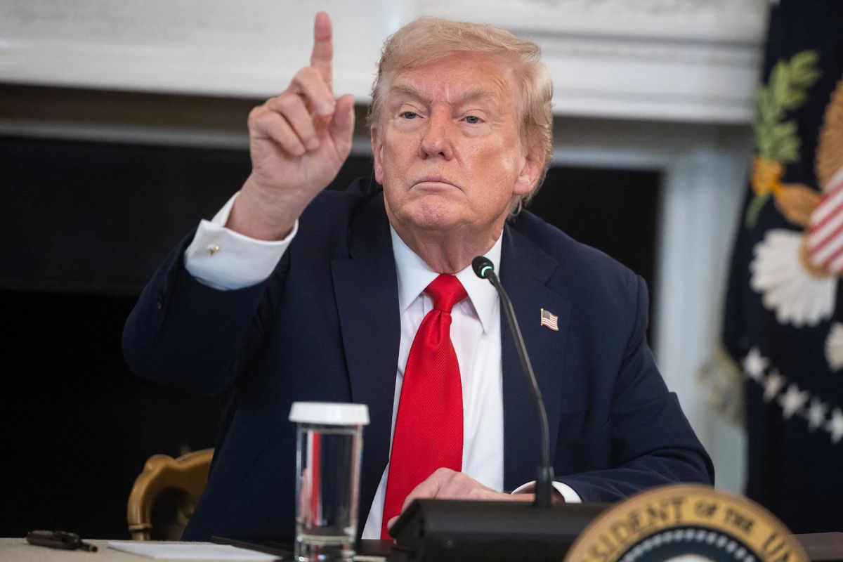 İran\'ın hızlı barış teklifi Trump\'ı harekete geçirdi! Güvenlik ekibiyle toplantı yapacak