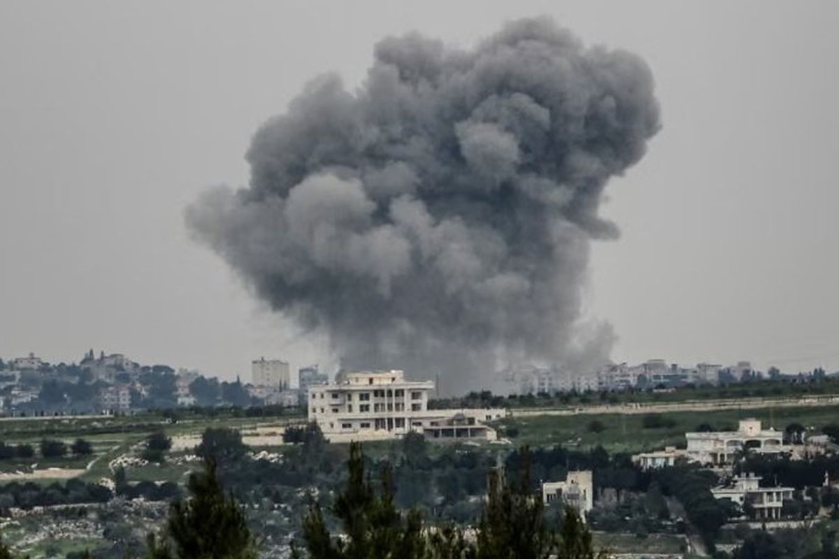 İsrail, Lübnan\'ın Bekaa Vadisi\'ne saldırı başlattı