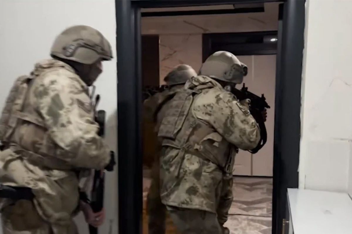 İstanbul merkezli 3 ilde yasadışı bahis operasyonu: 11 şüpheli yakalandı