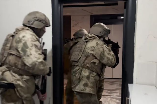 İstanbul merkezli 3 ilde yasadışı bahis operasyonu: 11 şüpheli yakalandı