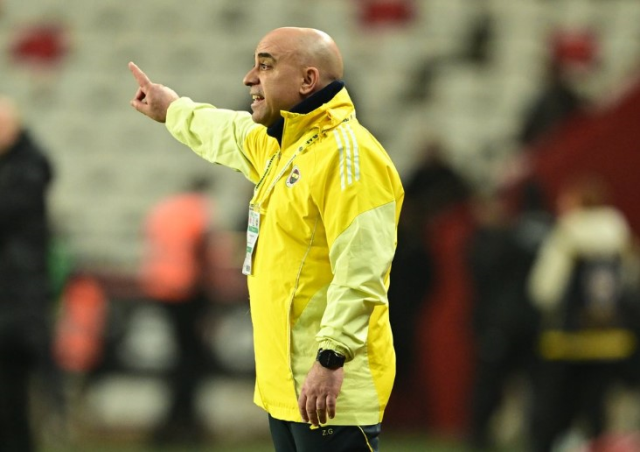 İşte Tedesco'nun ayrılığı sonrası Fenerbahçe'nin son 3 maçtaki teknik direktörü