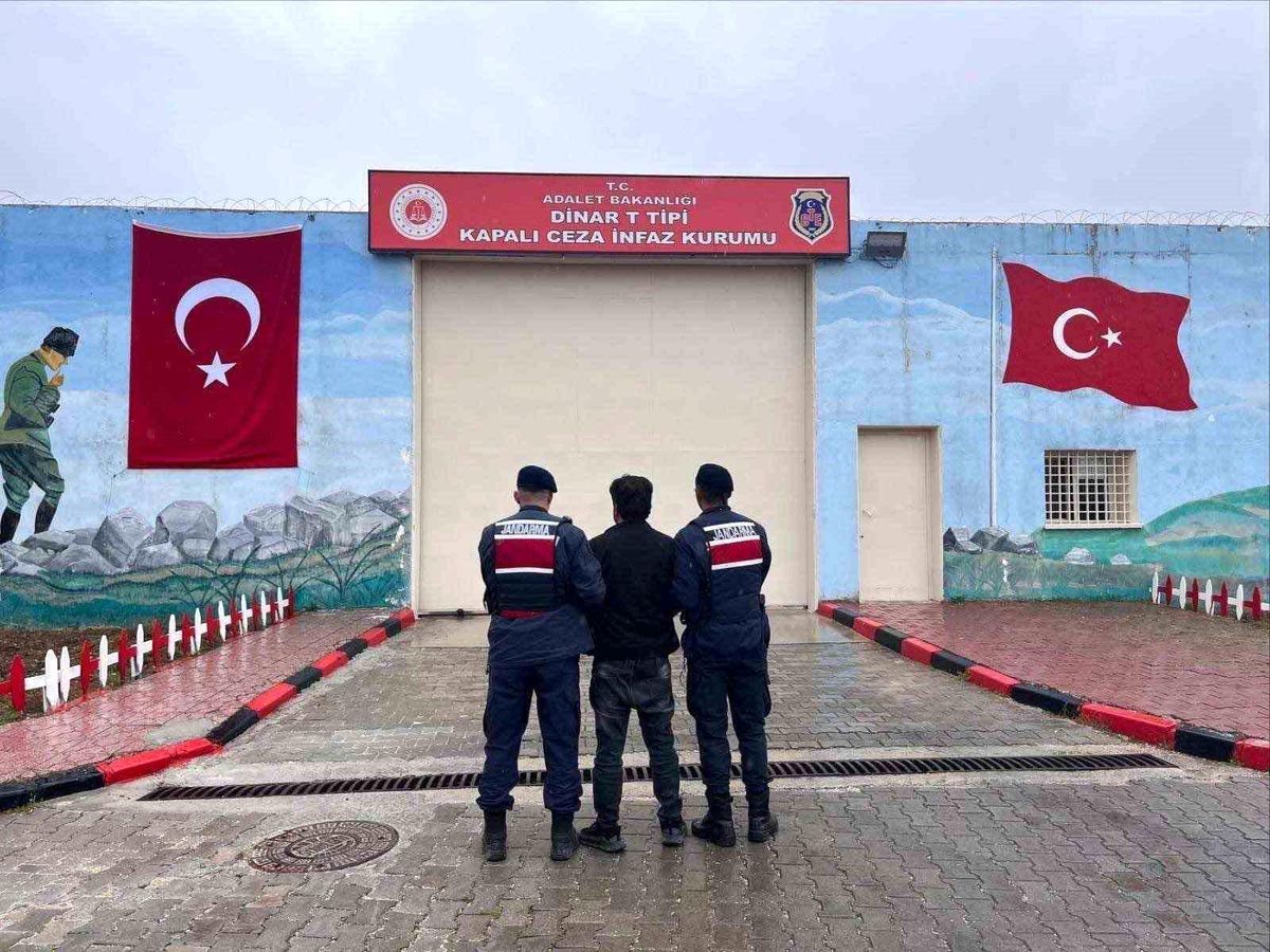 Afyonkarahisar\'da 34 Aranan Kişi Yakalandı