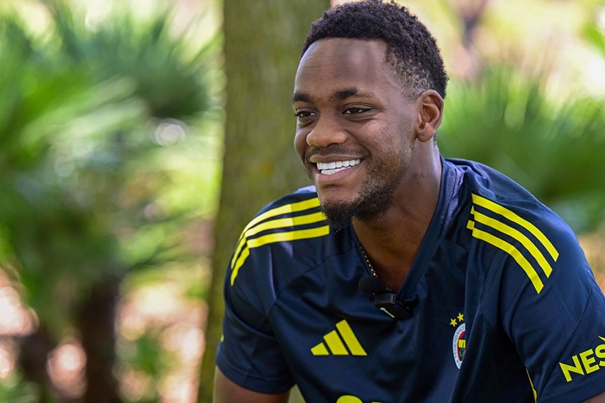 Jhon Duran'dan Fener taraftarını &ccedil;ileden &ccedil;ıkaran yorum