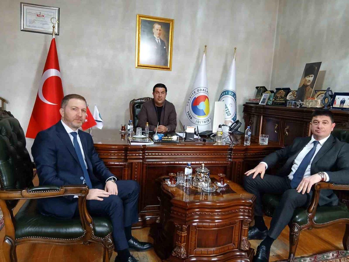 Azerbaycan Heyeti Kars\'ta Ekonomik İlişkileri Görüştü