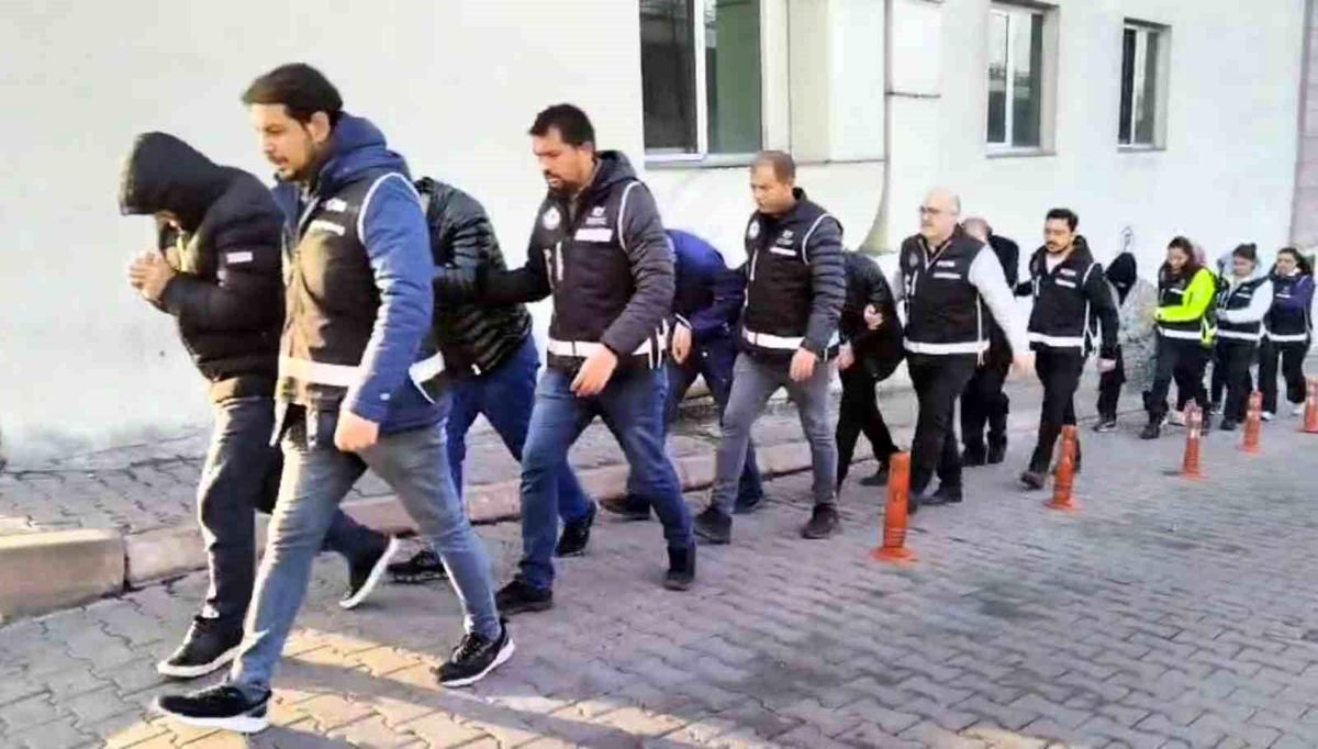 Kayseri\'de Sahte İlaç Raporu Davası