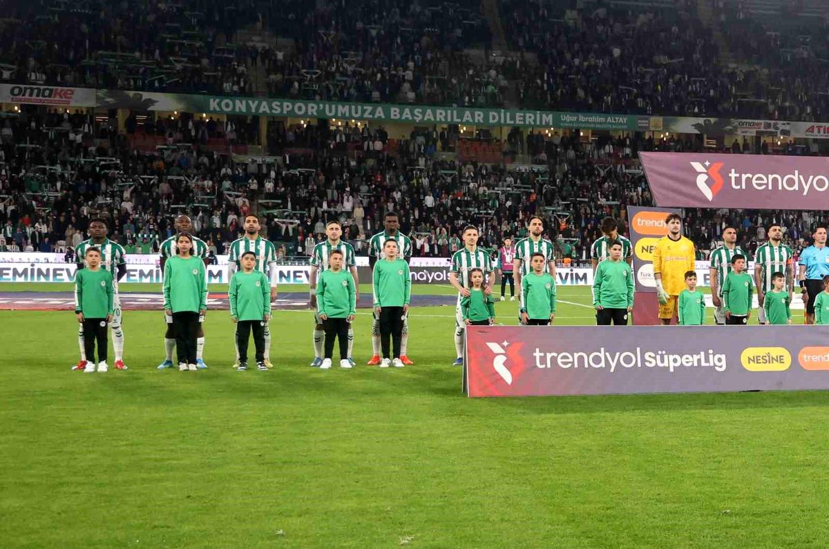 Konyaspor, Trabzonspor\'u Geçerek Yenilmezlik Serisine Devam Etti