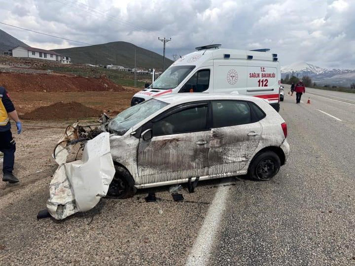 Malatya\'da İki Trafik Kazası: 3 Yaralı
