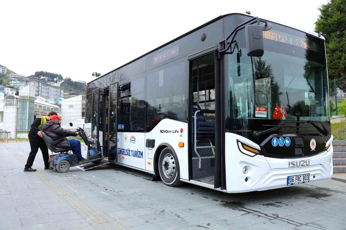 Samsun\'da Engelsiz Turizm Otobüsü hizmette