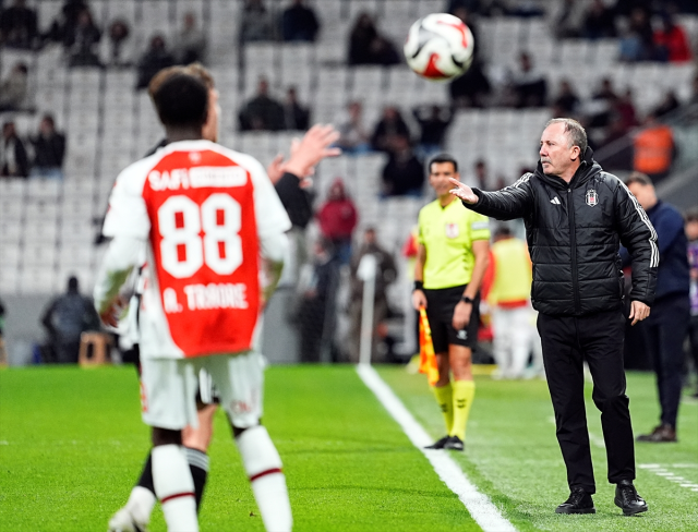 Sergen Yalçın: Beşiktaş camiası bunu kabul etmiyor