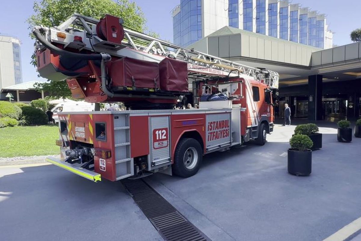 Swiss Otel’de yangın paniği! Vatandaşlar tahliye edildi