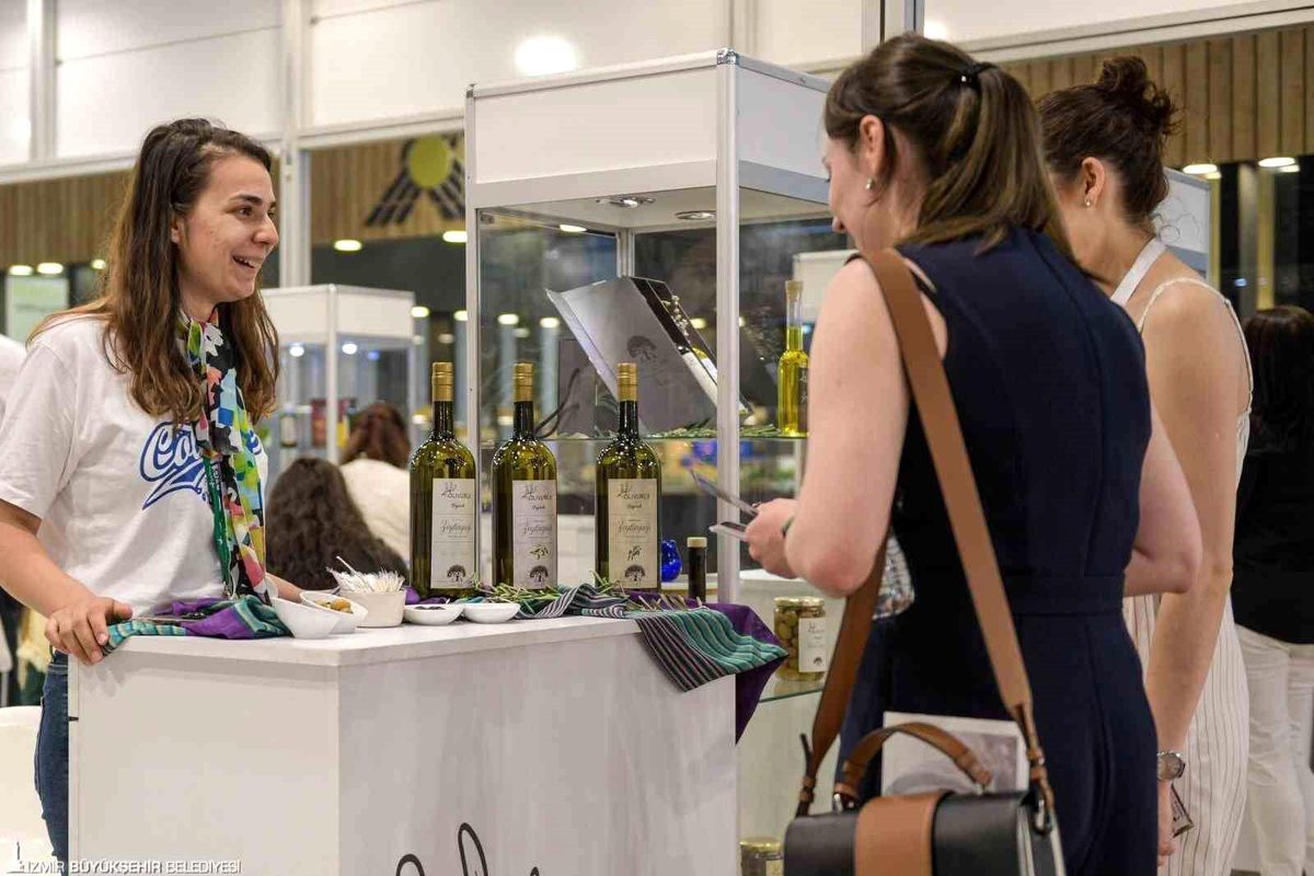 Zeytinin zirvesi İzmir\'de kuruluyor