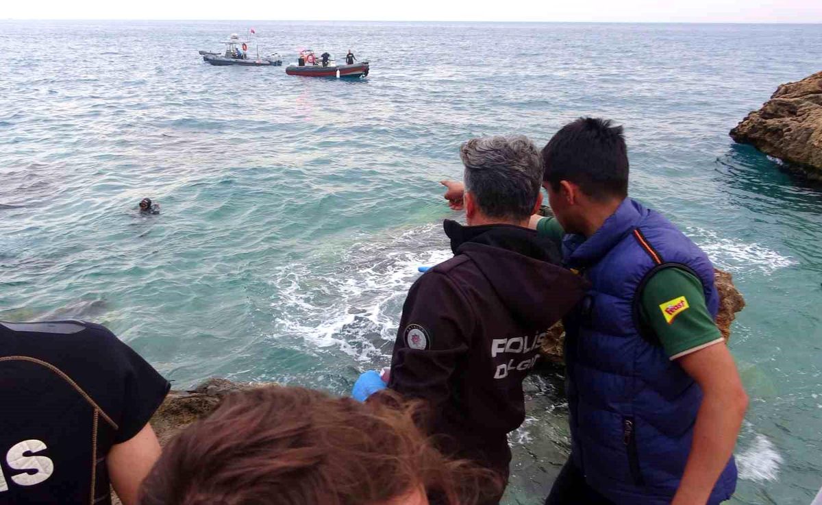 Antalya\'da Boğulma Olayı: Genç Hayatını Kaybetti