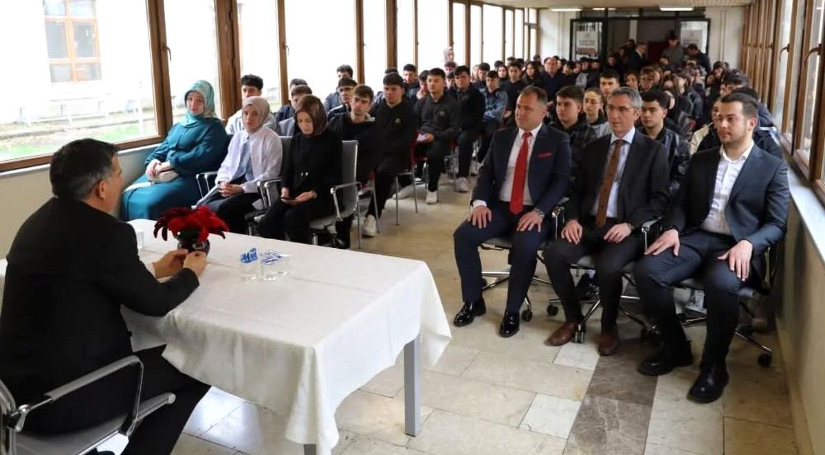 Bayburt\'ta Kariyer Günleri Düzenlendi