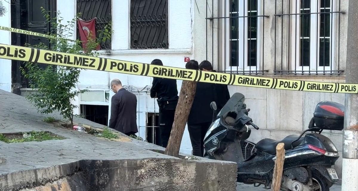 Beyoğlu\'nda Bir Ceset Bulundu