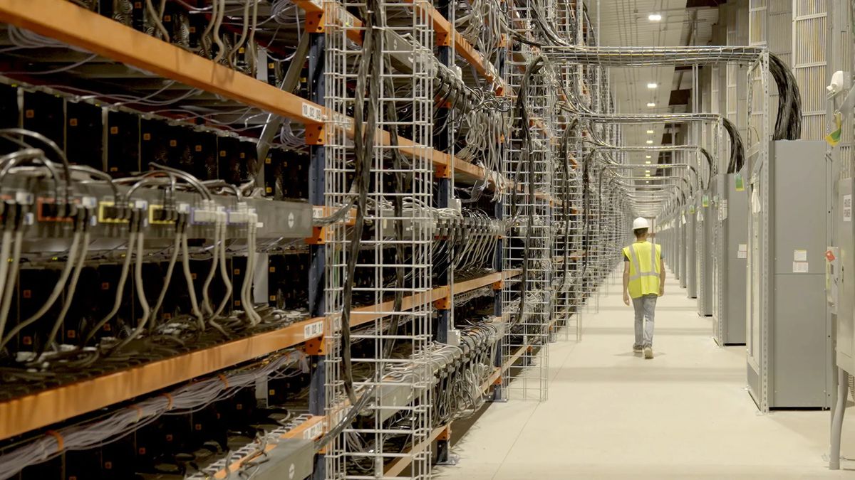 Bitcoin madencisi Core Scientific\'ten yapay zeka ev dönüşümü