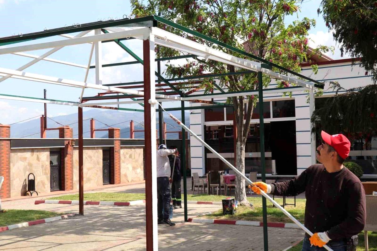 Bozdoğan\'da sosyal alanlarda düzenleme çalışmaları devam ediyor