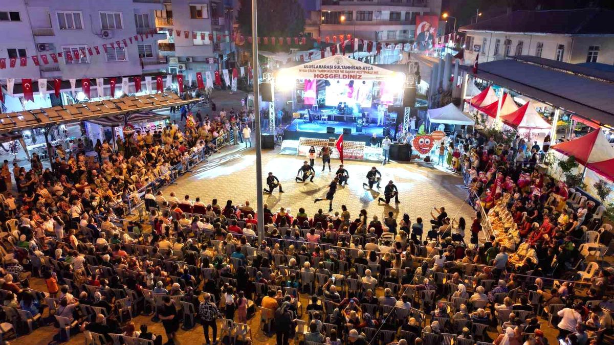 Çilek Festivali için geri sayım başladı