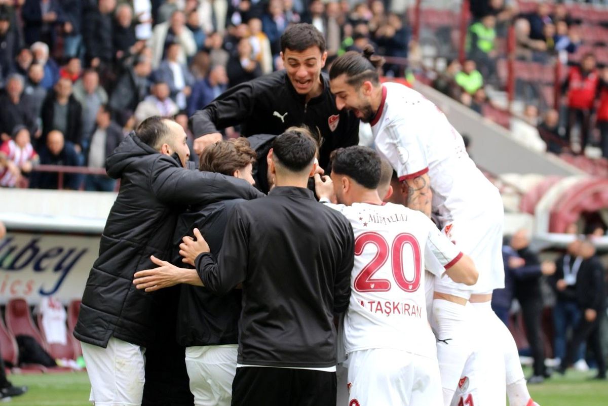 Elazığspor Adana\'ya Gitti