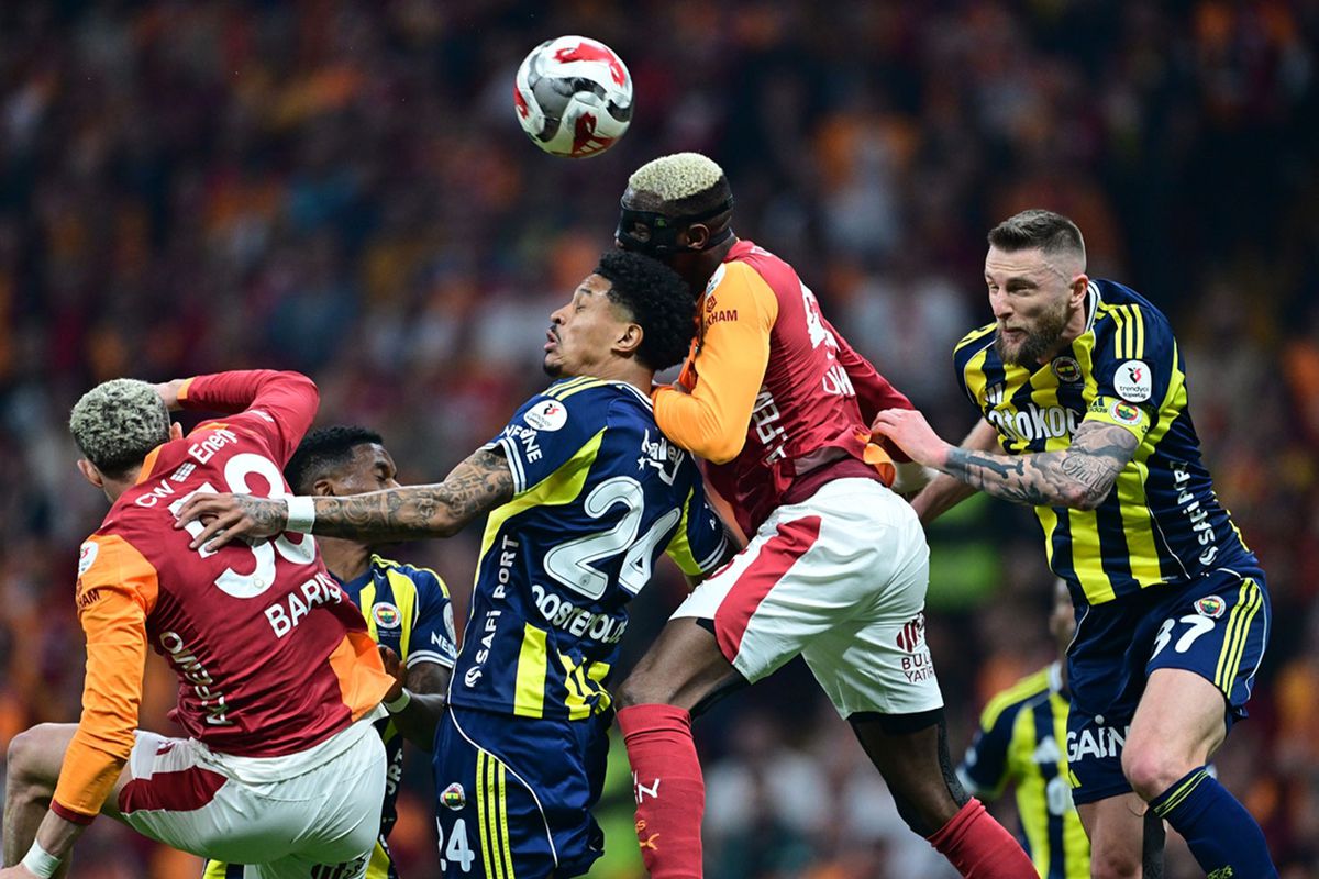 Fenerbahçe\'de derbi sonrası ortalık fena karışmış: Kadro dışı bırakın