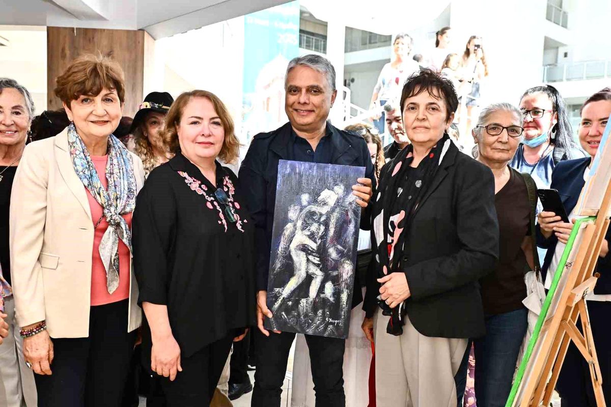 "Geleceğin Renkleri" Muratpaşa\'da kapılarını açtı