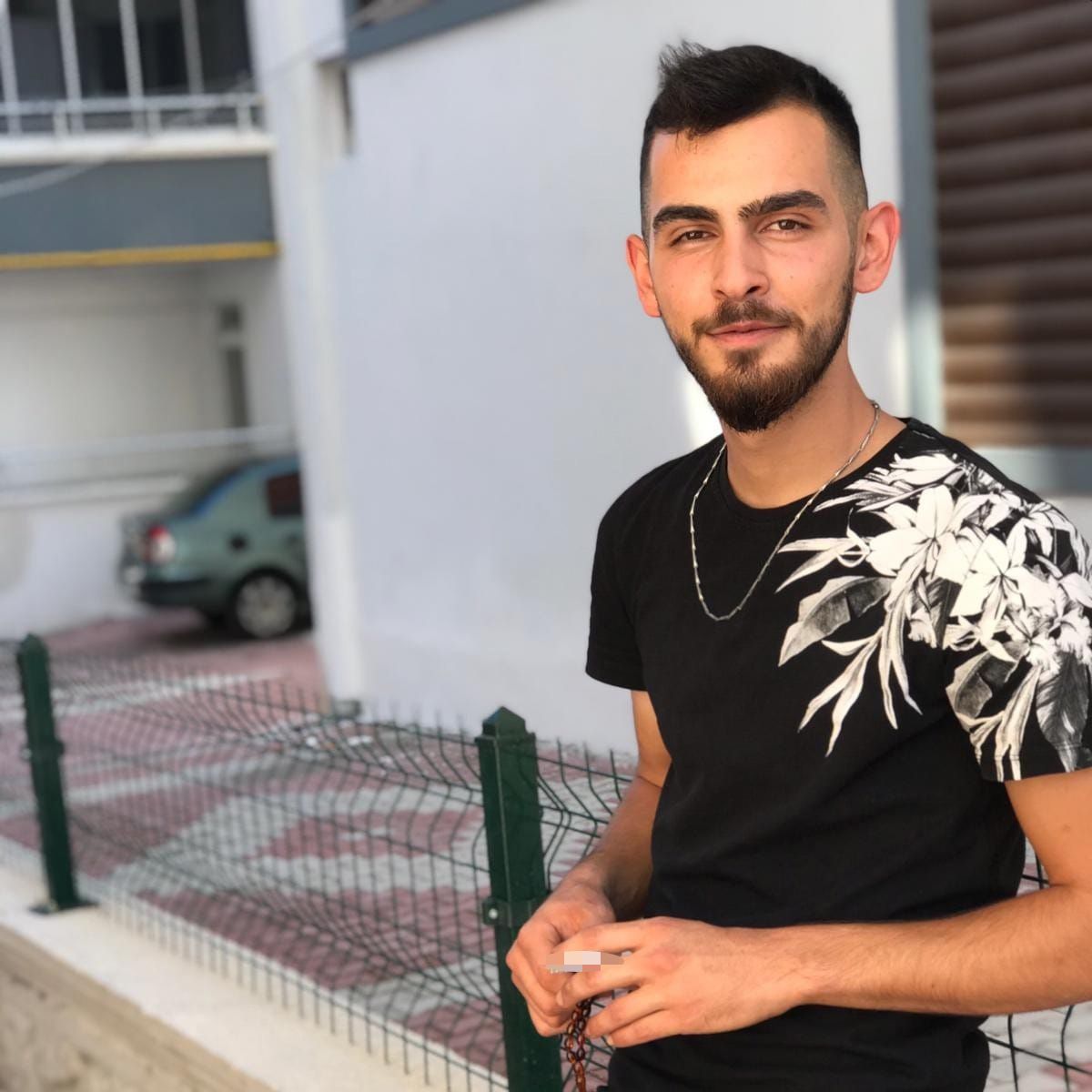Kaya Parçasi Düşen Genç Hayatını Kaybetti