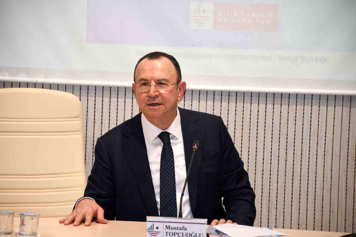 Mustafa Topçuoğlu, Öğrencilere İş Hayatı Tecrübelerini Anlattı
