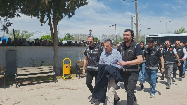 Halfeti Belediyesi operasyonunda 29 tutuklama! Aralarında eski başkan Şeref Albayrak da var