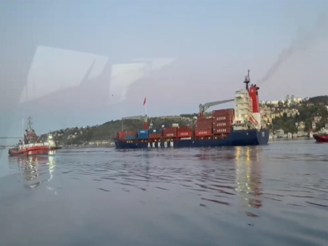 İstanbul Boğazı'nda facianın eşiğinden dönüldü