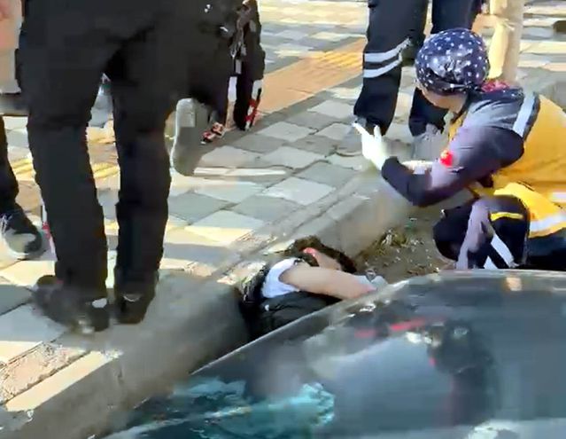 Kahramanmaraş’ta silahlı saldırı kamerada; 2 yaralı