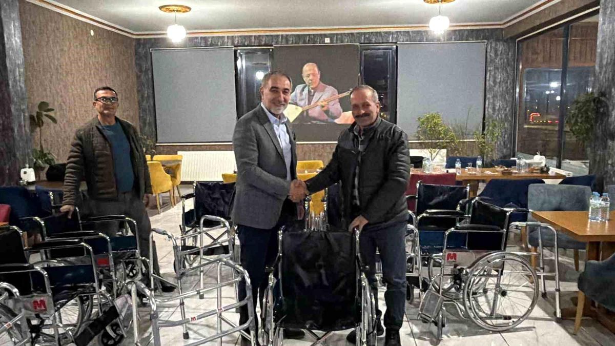 Kırşehir\'de engelli ve yaşlılara akülü ve engelli araç desteği