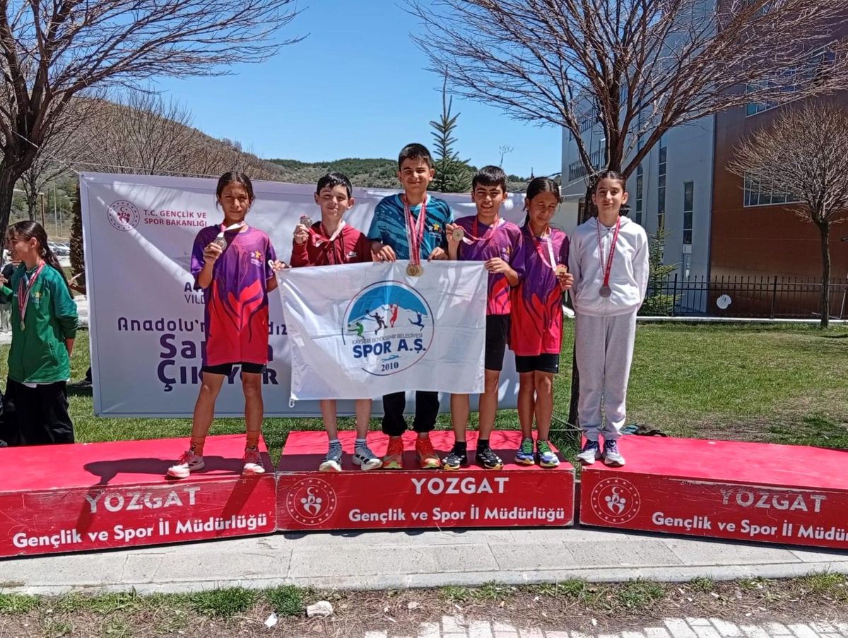 Kros Ligi 2. Etap Yarışlarında Kayseri'ye iki altın madalya