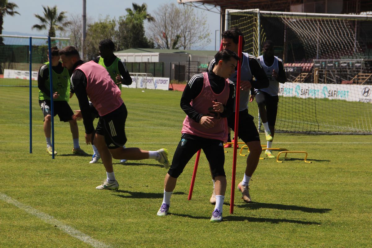 Kocaelispor Zorlu Maça Hazırlanıyor