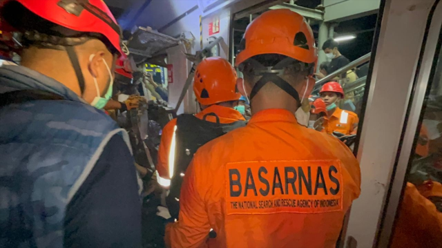 Tren faciası ülkeyi sarstı: 14 ölü, 38 yaralı